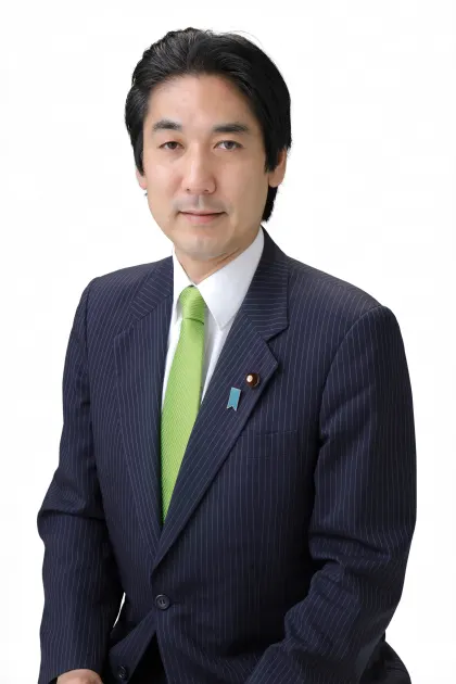 城内実