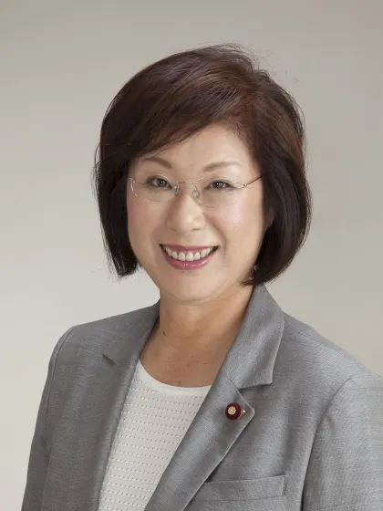 永岡桂子