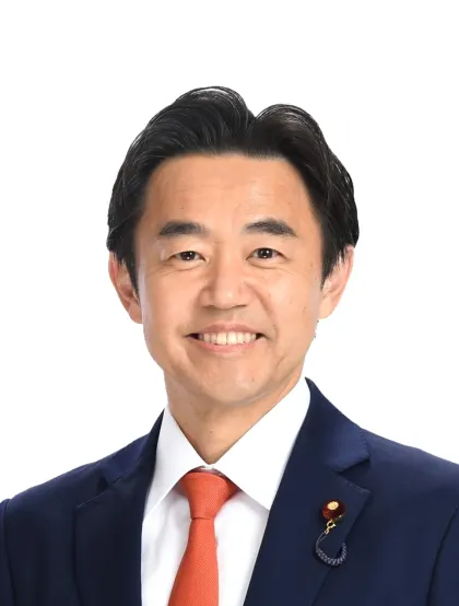 穂坂泰