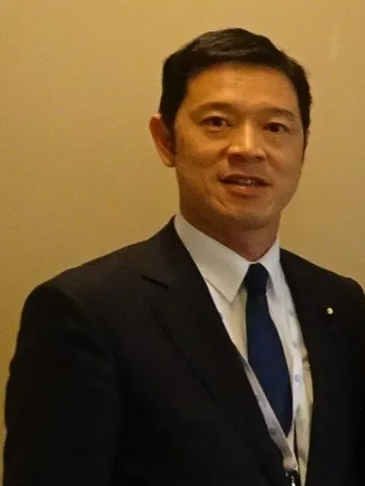 稲富修二
