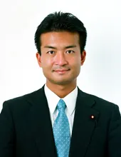 津村啓介