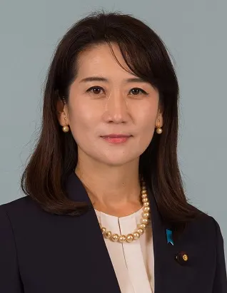 松川るい